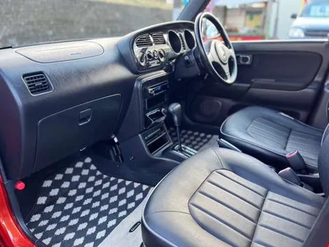 Daihatsu Mira Gino