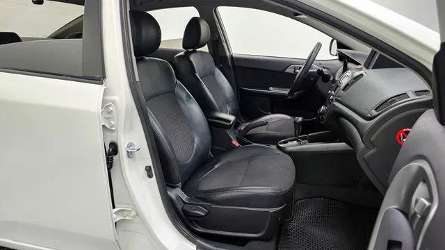 Kia Cerato (Forte)