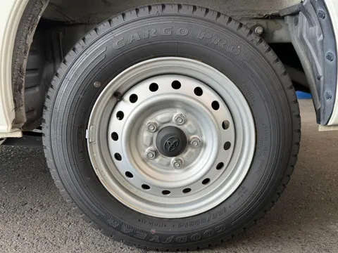 Toyota TownAce Van
