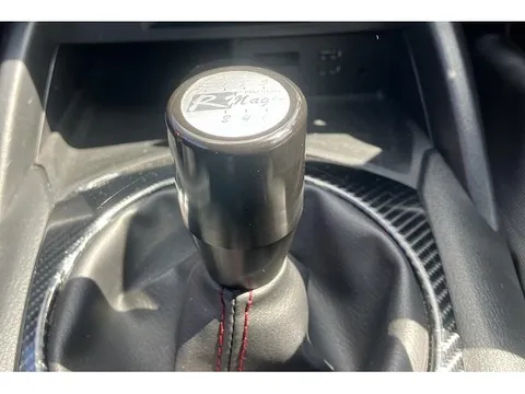 Mazda MX-5 (Roadster)