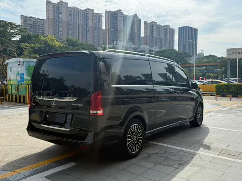 Mercedes-Benz V-Class