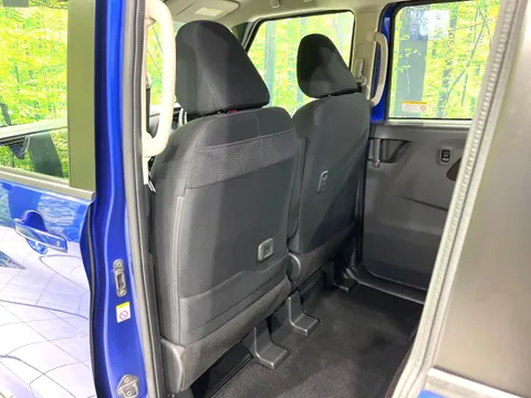 Mitsubishi eK X Space