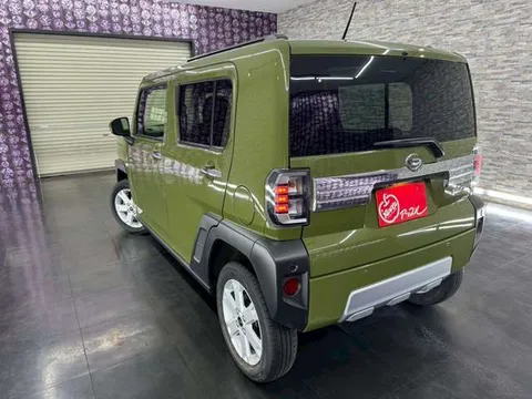 Daihatsu Taft