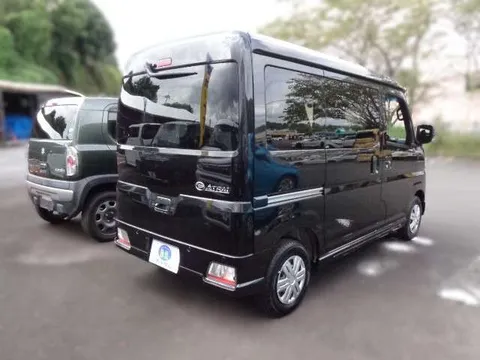 Daihatsu Atrai