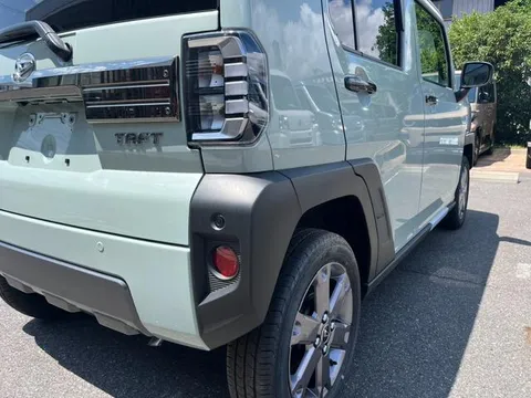 Daihatsu Taft