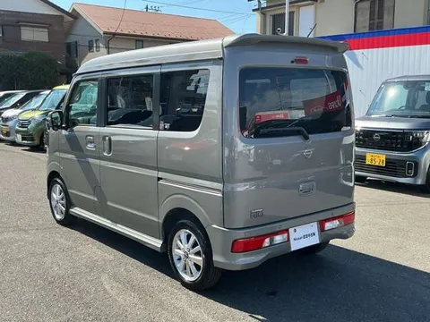 Nissan Clipper Rio