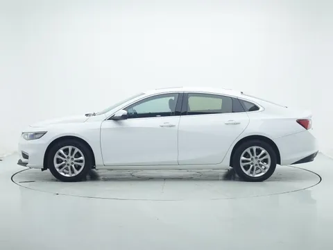 Chevrolet Malibu XL