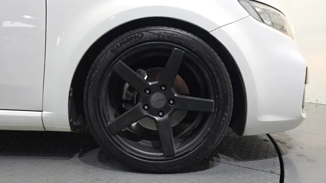 Kia Cerato (Forte)