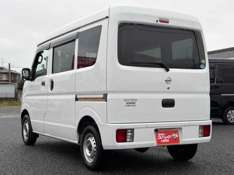 Nissan Clipper