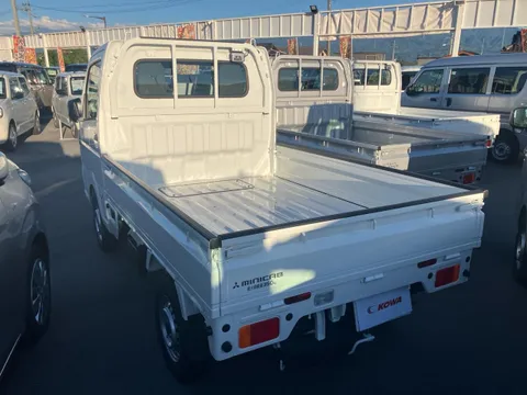 Mitsubishi Minicab Truck