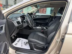 Geely Emgrand GL