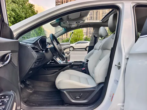 Geely Binrui