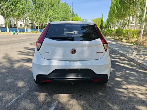 MG MG