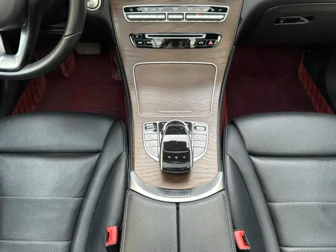 Mercedes-Benz Mercedes-Benz GLC