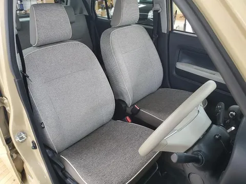 Daihatsu Mira Tocot