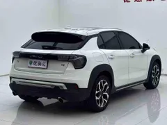 Lynk & Co Lynk & Co 02