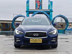 Infiniti Q50L