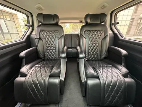 Maxus G10