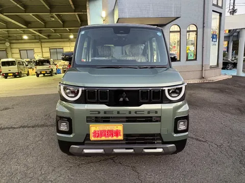 Mitsubishi Delica Mini