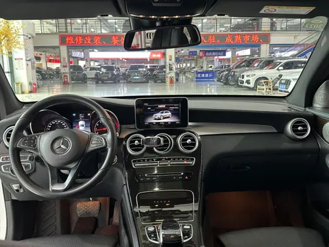 Mercedes-Benz Mercedes-Benz GLC