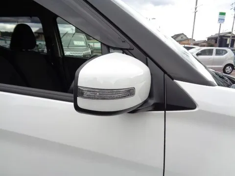 Mitsubishi eK X