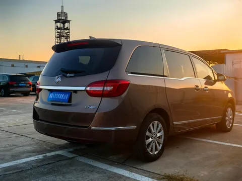 Buick GL8