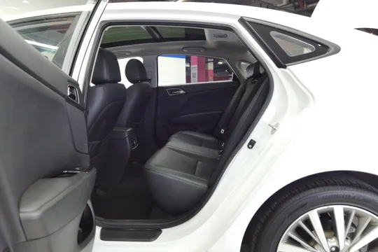 Hyundai Mistra