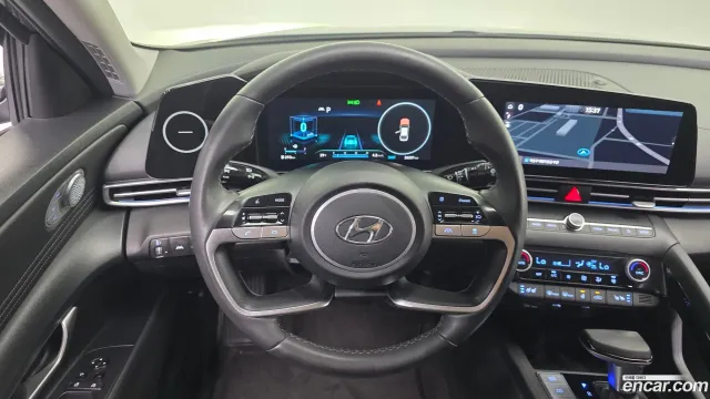 Hyundai Elantra (Avante)