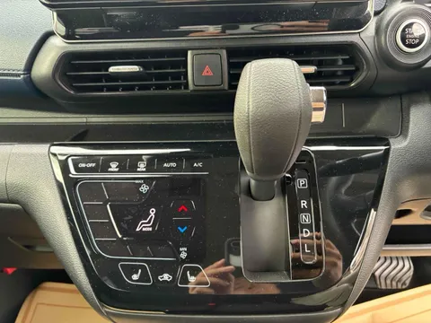 Mitsubishi eK X