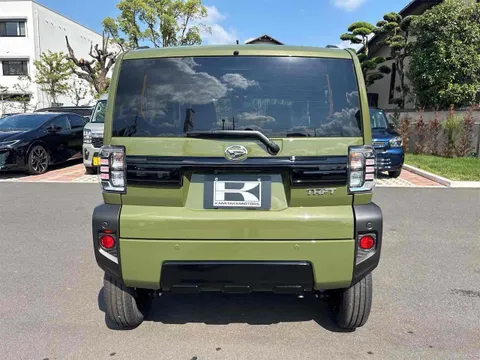 Daihatsu Taft