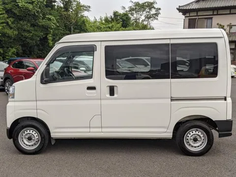 Toyota Pixis Van