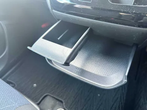 Mitsubishi eK X