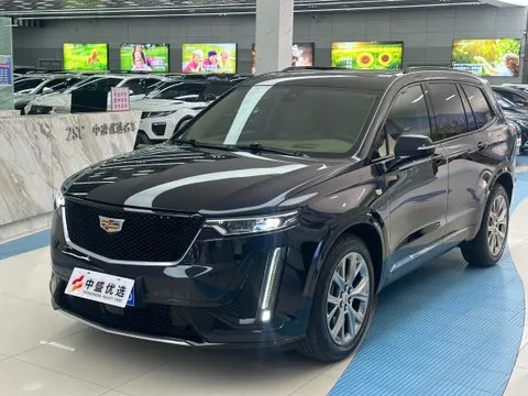Cadillac XT6