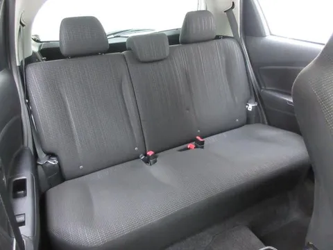 Toyota Yaris (Vitz)