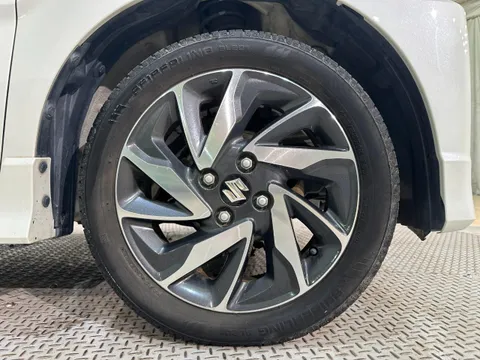 Suzuki Wagon R Stingray