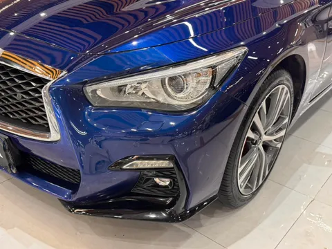 Infiniti Q50L
