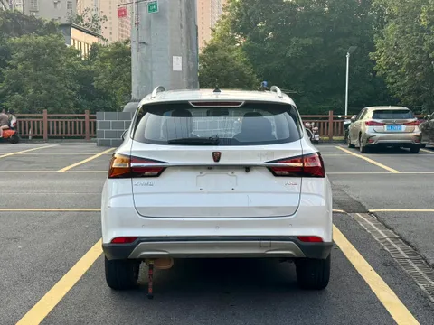 Roewe RX3