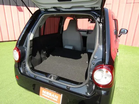 Daihatsu Mira Tocot
