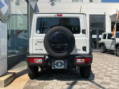 Suzuki Jimny Sierra