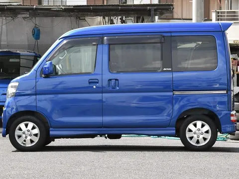 Daihatsu Atrai Wagon