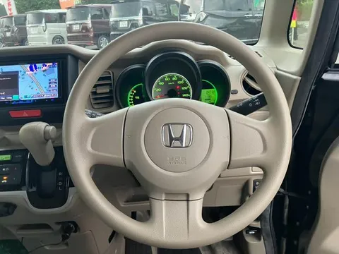 Honda N-BOX Plus