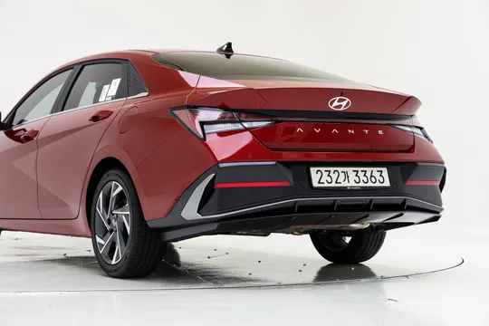 Hyundai Elantra (Avante)