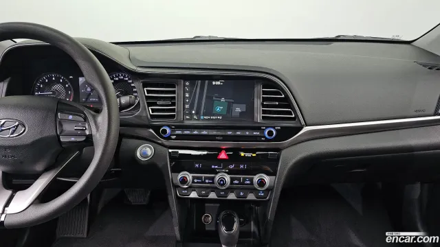 Hyundai Elantra (Avante)