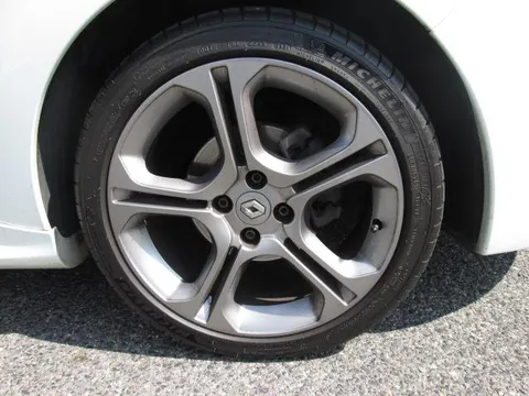 Renault Lutecia