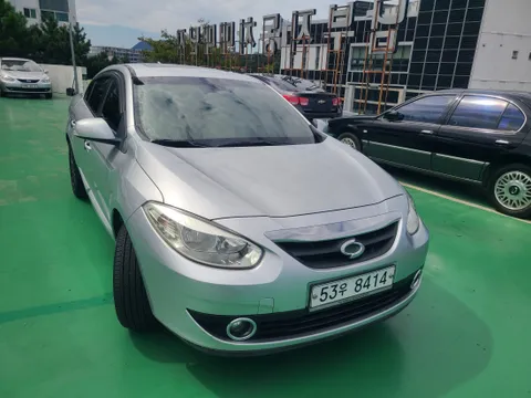Renault SM3