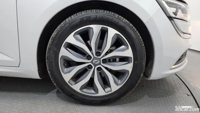 Renault Talisman (SM6)