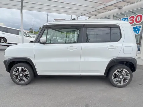 Mazda Flair Crossover