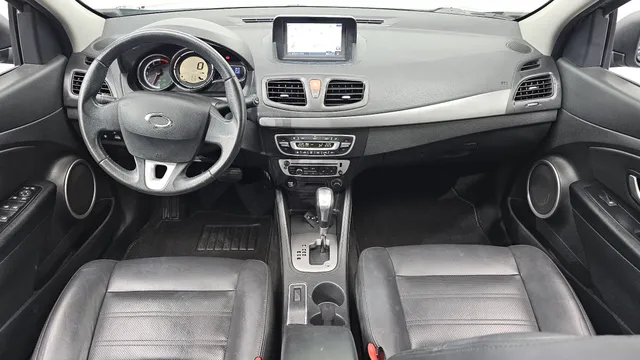 Renault SM3