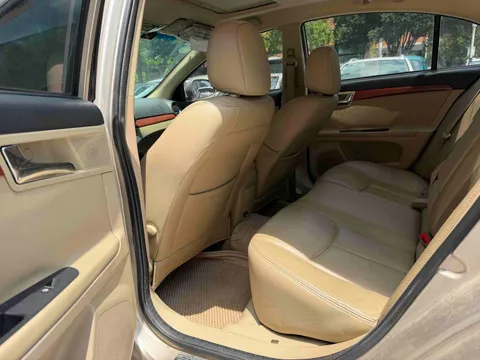 Roewe 350
