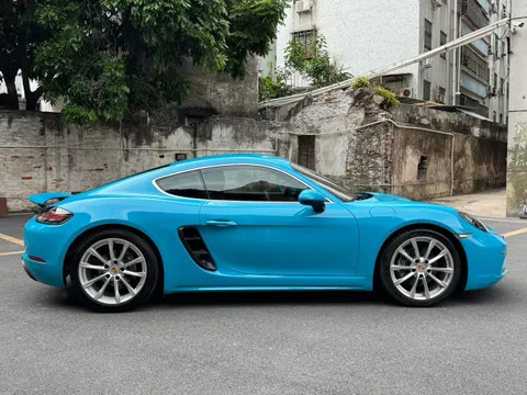 Porsche 718